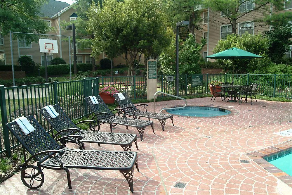 Poplar Inn And Suites Memphis 3*,  United States